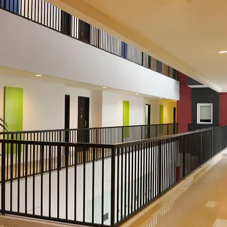 Amaris Hotel Malang-2